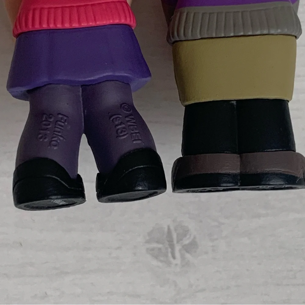 The Big Bang Theory Lot of 2 Funko Mystery Minis Bernadette & Amy Figures 2013 - Picture 6 of 8